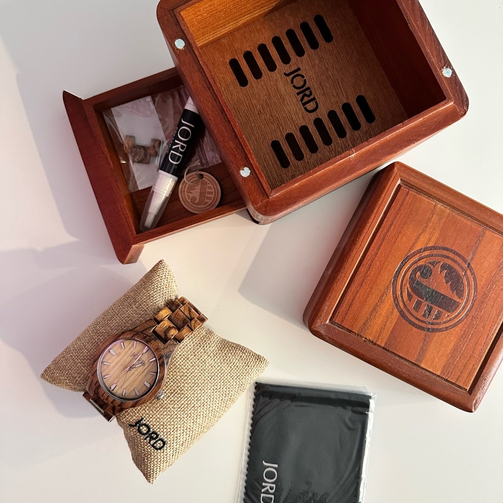 PRICE DROP - JORD Wooden Watch with Box